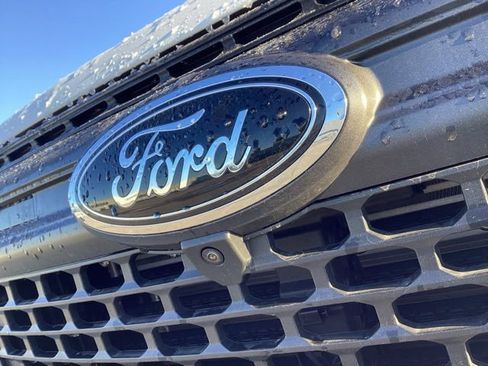 Used 2023 Ford Explorer Timberline w/ Timberline Technology Package image 3