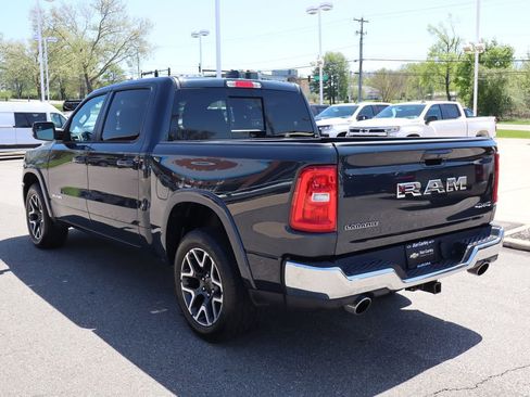 Used 2025 RAM 1500 Laramie AWD/4WD image 35