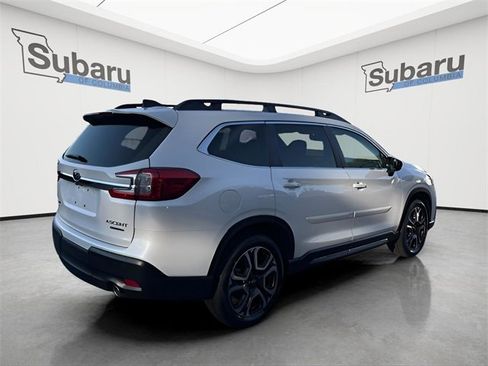 New 2025 Subaru Ascent Limited image 7