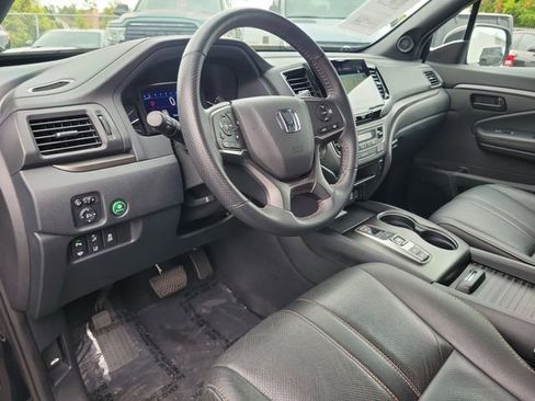 Certified 2023 Honda Passport TrailSport image 20