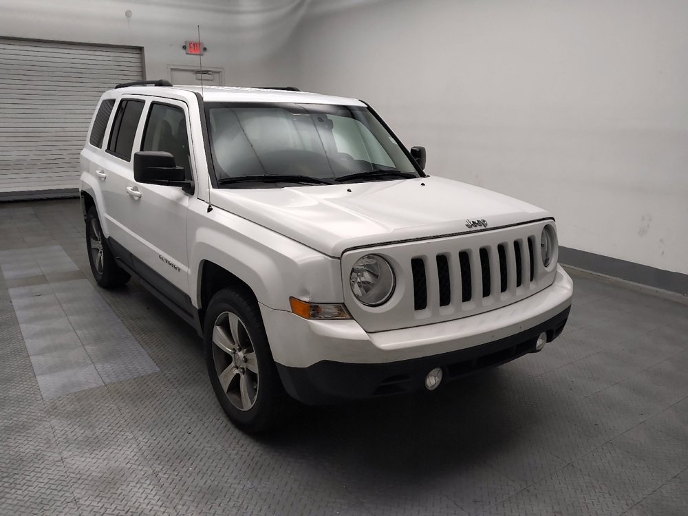Used 2016 Jeep Patriot Sport w/ Power Value Group FWD image 13