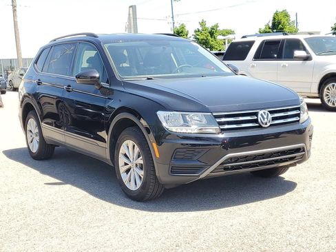 Used 2020 Volkswagen Tiguan S FWD image 4