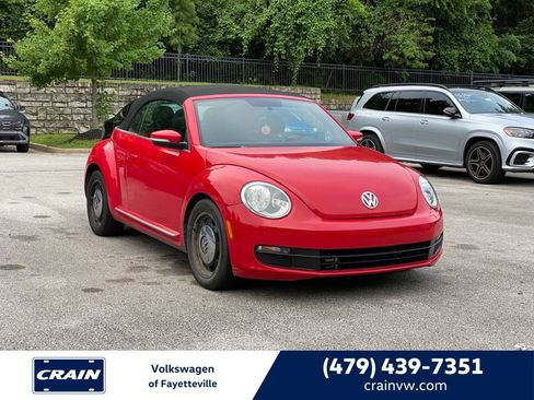 Used 2015 Volkswagen Beetle 1.8T FWD image 1