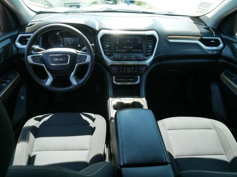 Used 2023 GMC Acadia SLE w/ Driver Convenience Package AWD/4WD image 10