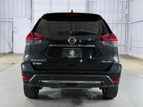 Used 2019 Nissan Rogue SL image 11