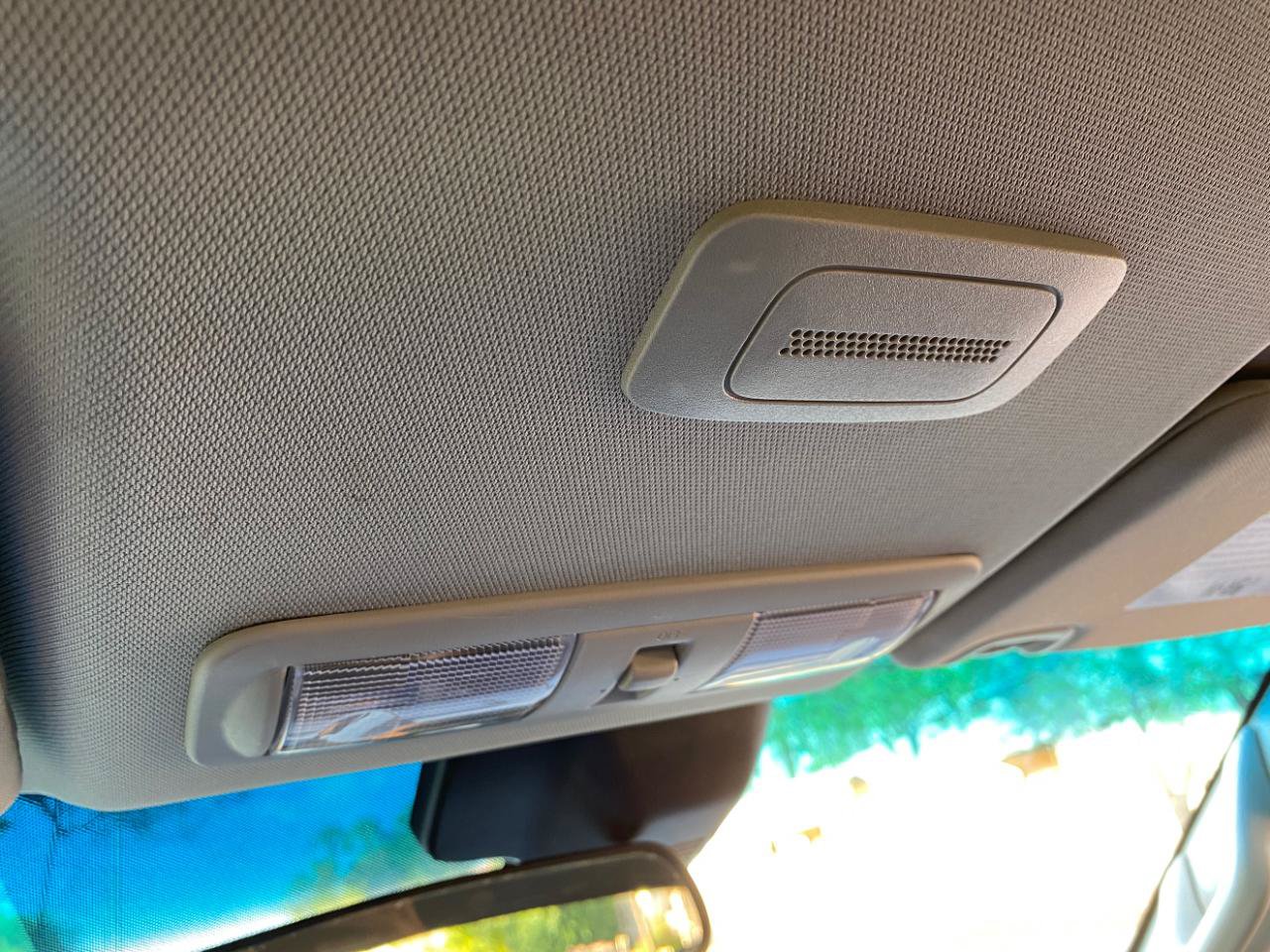 Used 2024 Nissan Frontier S RWD image 61