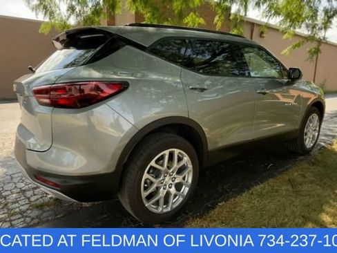 Certified 2024 Chevrolet Blazer LT w/ Convenience Package FWD image 8