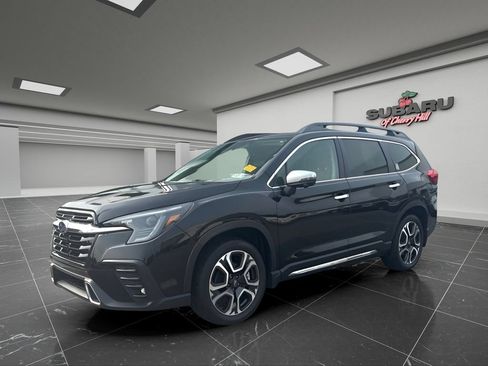 Used 2023 Subaru Ascent Touring AWD/4WD image 6