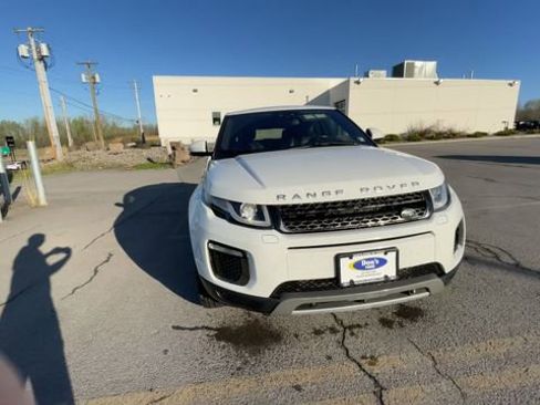 Used 2017 Land Rover Range Rover Evoque HSE AWD/4WD image 3
