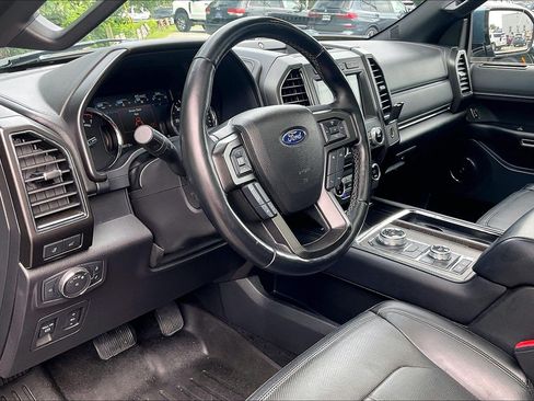 Used 2018 Ford Expedition Max Limited w/ Equipment Group 301A AWD/4WD image 14