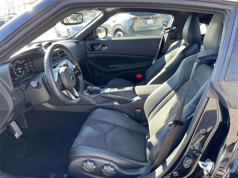 Used 2024 Nissan Z Performance w/ Floor Mat Package image 12