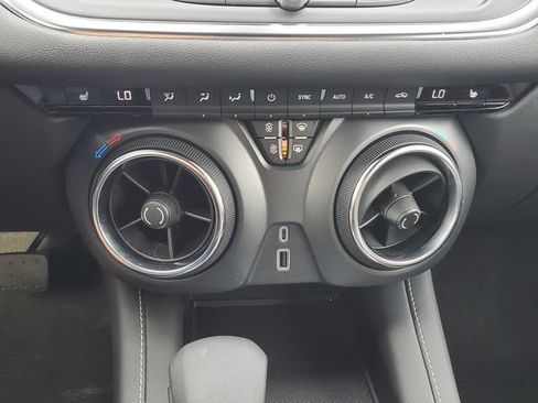 Certified 2024 Chevrolet Blazer LT w/ Driver Confidence Package FWD image 32
