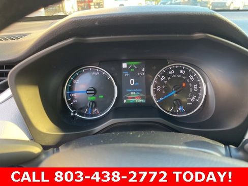 Used 2022 Toyota RAV4 XLE image 22