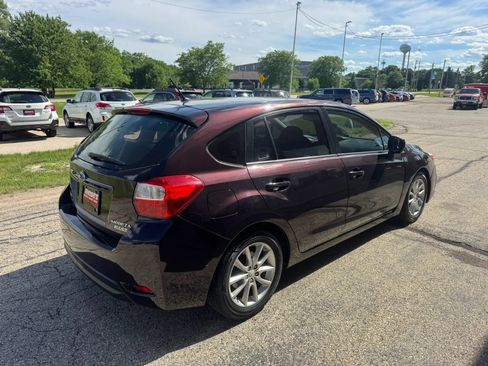 Used 2012 Subaru Impreza 2.0i Premium AWD/4WD image 5