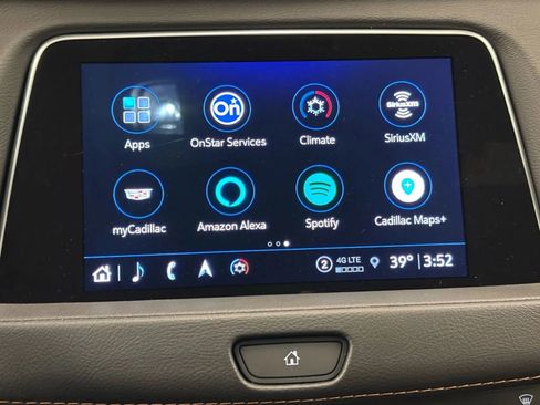 Used 2023 Cadillac XT4 Sport image 42