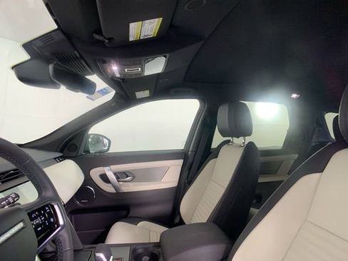 Certified 2024 Land Rover Discovery Sport Dynamic SE image 12