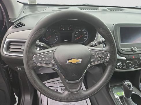 Used 2020 Chevrolet Equinox LS image 13