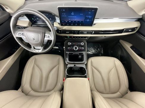 Certified 2022 Lincoln Nautilus FWD image 14