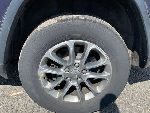 Used 2014 Jeep Grand Cherokee Limited AWD/4WD image 17