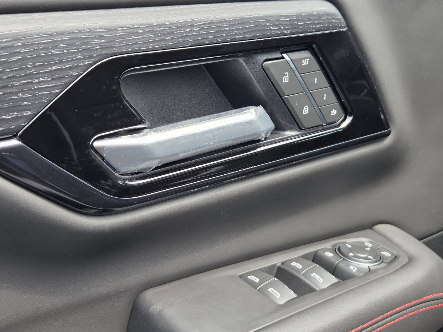 New 2026 GMC Yukon AT4 Ultimate AWD/4WD image 33