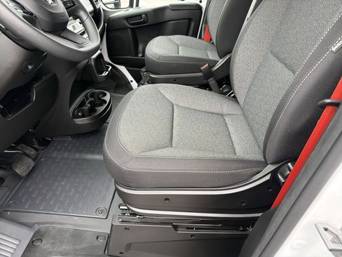 Used 2025 RAM ProMaster 3500 image 10