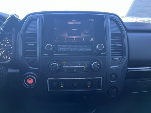 Used 2022 Nissan Titan SV w/ Accessory Utility Package image 12