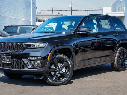 New 2025 Jeep Grand Cherokee Limited w/ Luxury Tech Group II