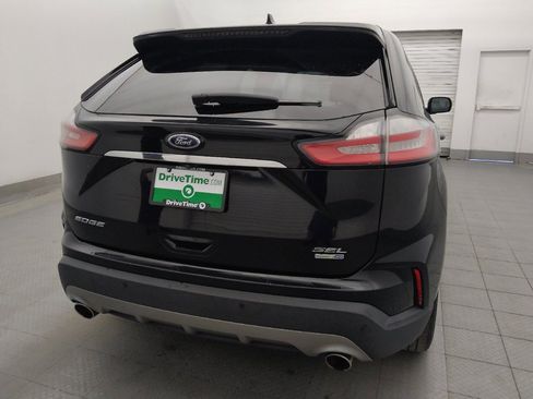 Used 2019 Ford Edge SEL w/ Equipment Group 201A AWD/4WD image 7