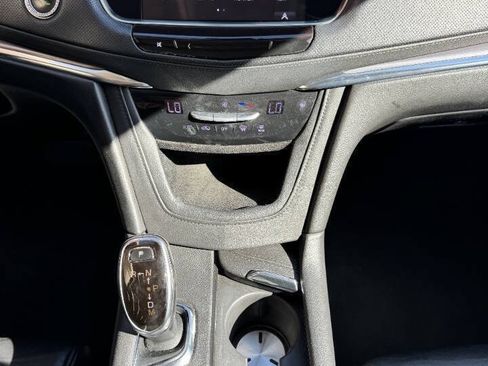 Used 2017 Cadillac XT5 Luxury w/ Driver Awareness Package FWD image 24