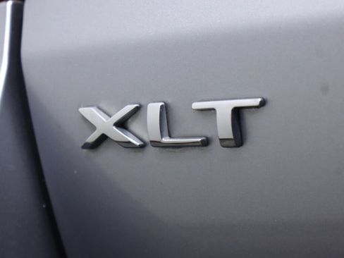 Used 2020 Ford Expedition Max XLT w/ Equipment Group 202A AWD/4WD image 43
