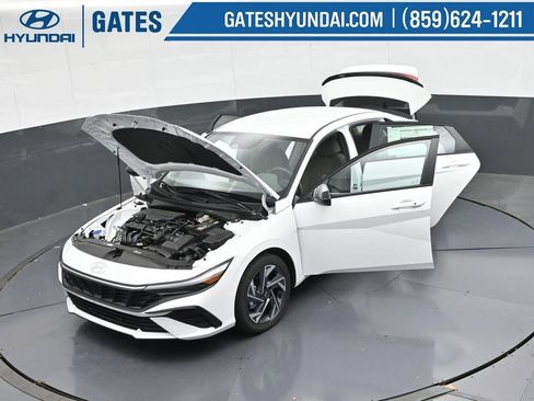 New 2025 Hyundai Elantra Sport image 56