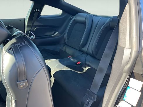 Used 2016 Ford Mustang Shelby GT350 w/ Technology Package image 18