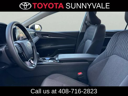 Used 2025 Toyota Camry LE FWD image 14