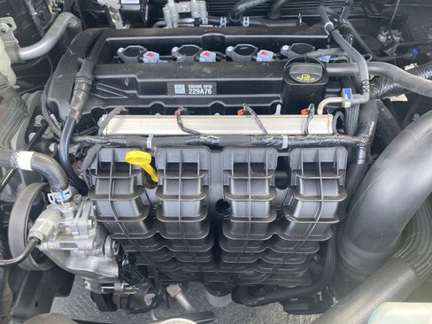 Used 2020 Dodge Journey SE w/ SE Popular Equipment Group image 23