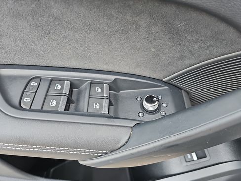 Used 2023 Audi SQ5 Premium Plus w/ Premium Plus Package AWD/4WD image 29