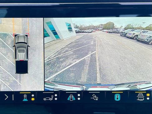 Used 2023 GMC Sierra 1500 AT4 w/ AT4 Premium Package image 16