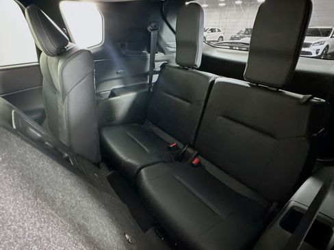 Used 2024 Mitsubishi Outlander SE image 27