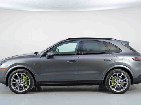 Used 2019 Porsche Cayenne E-Hybrid image 49