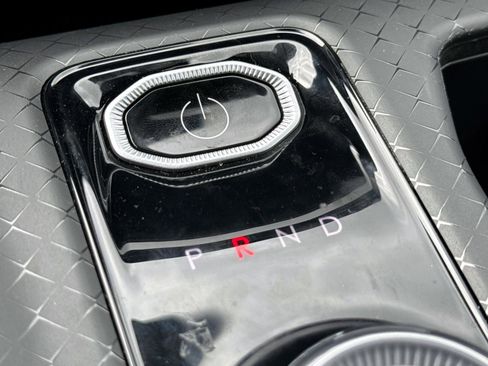 New 2025 Jeep Wagoneer S Limited image 25