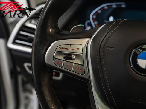 Used 2022 BMW X7 xDrive40i w/ Premium Package image 30