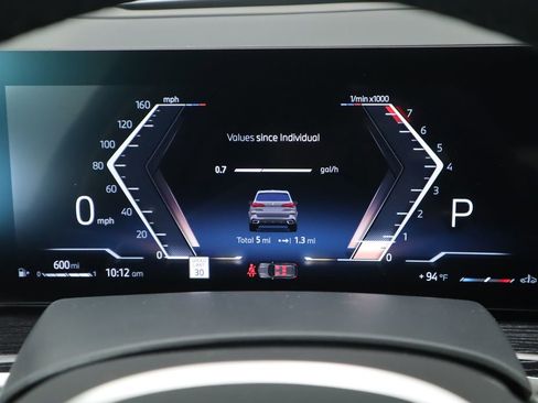 Used 2026 BMW X5 xDrive40i w/ M Sport Package image 34