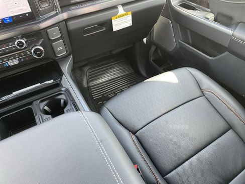 New 2026 Ford F350 Lariat image 15