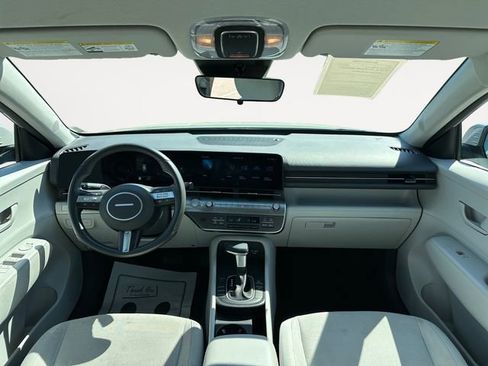 Used 2024 Hyundai Kona SEL FWD image 10