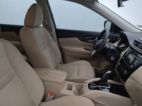 Used 2017 Nissan Rogue S FWD image 21