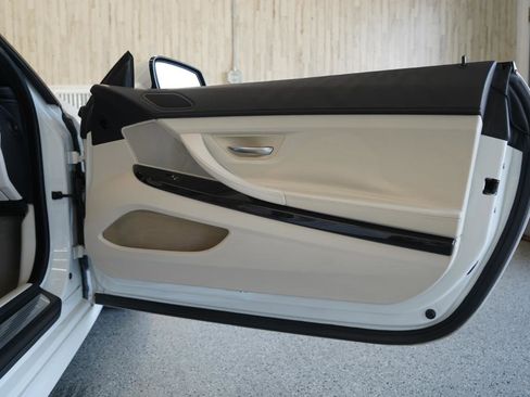 Used 2013 BMW 640i Convertible RWD image 40
