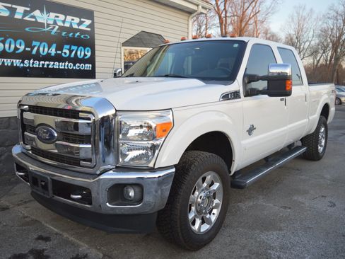 Used 2011 Ford F350 Lariat w/ Lariat Interior Pkg image 1