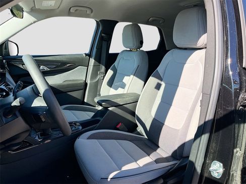 Used 2024 Chevrolet TrailBlazer LT image 18