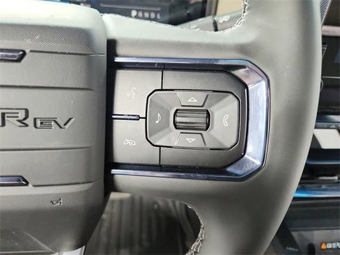 New 2026 GMC Hummer EV 4x4 Crew Cab image 24