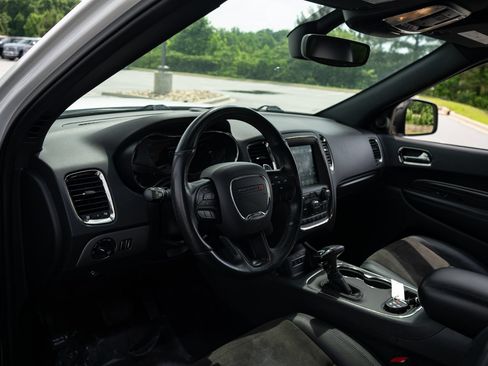 Used 2019 Dodge Durango GT RWD image 13