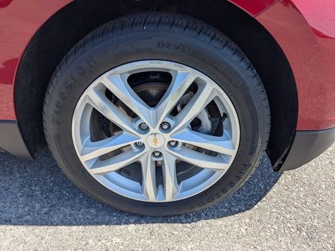 Used 2019 Chevrolet Equinox Premier image 11